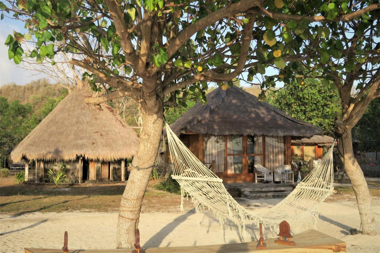 Thamarind Resort Gili Gede Екстериор снимка